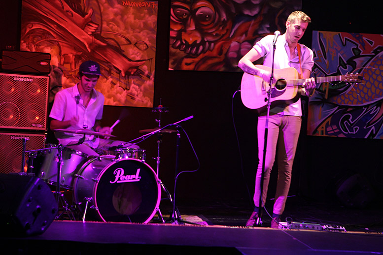 Corey Bost performing at red eye : Image credit Kara Starzyk 